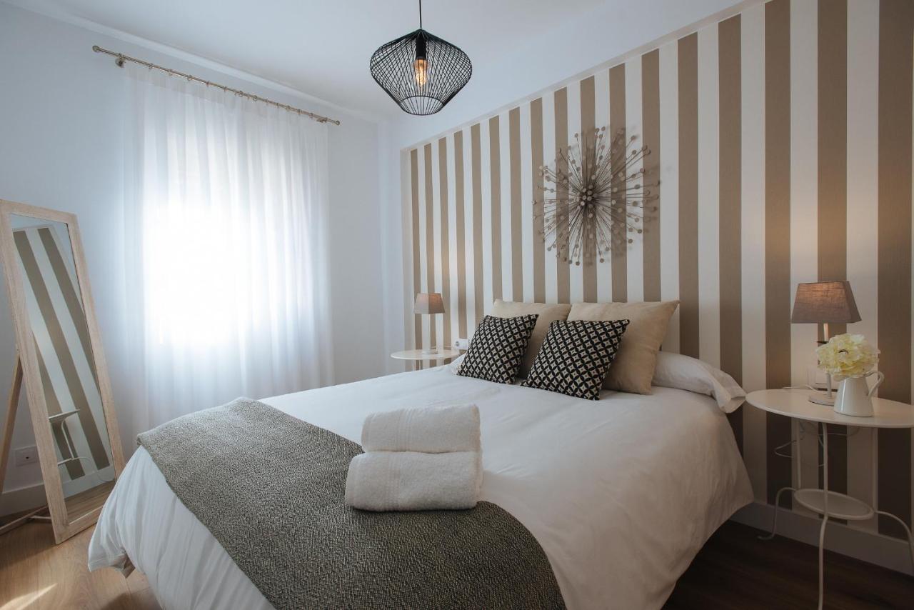 Azahares Suite Apartment Sevilla Kültér fotó